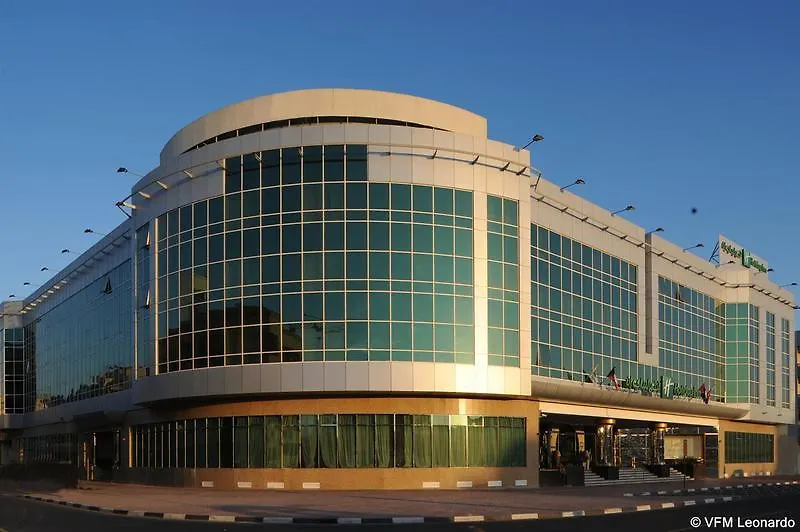 Sunday Hotel Holiday International Dubai 4*,  United Arab Emirates