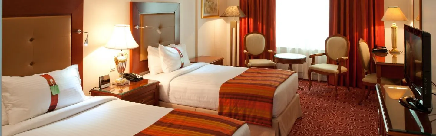 Sunday Hotel Holiday International Dubai