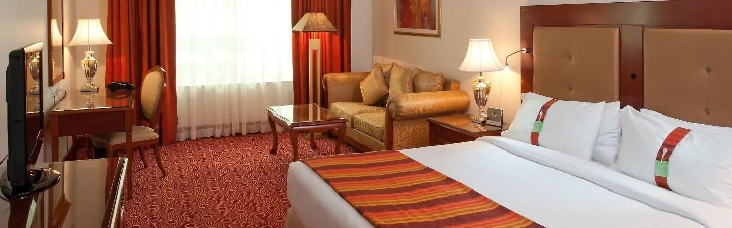 Sunday Hotel Holiday International Dubai