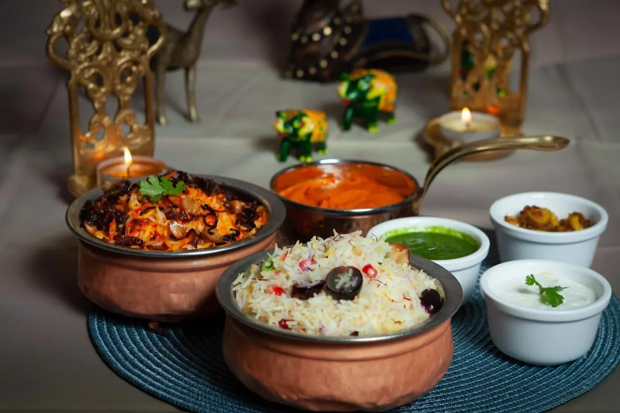 Sunday Hotel Holiday International Dubai