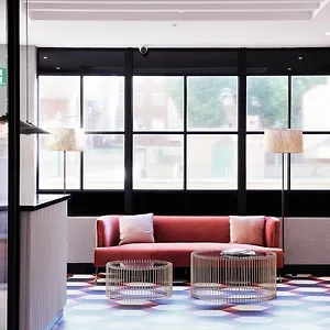 Apartahotel The By Assethoteles